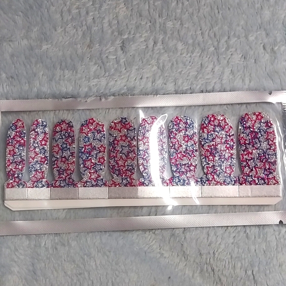 Patriotic Stars Nail Polish Strips NEW! - Picture 1 of 2